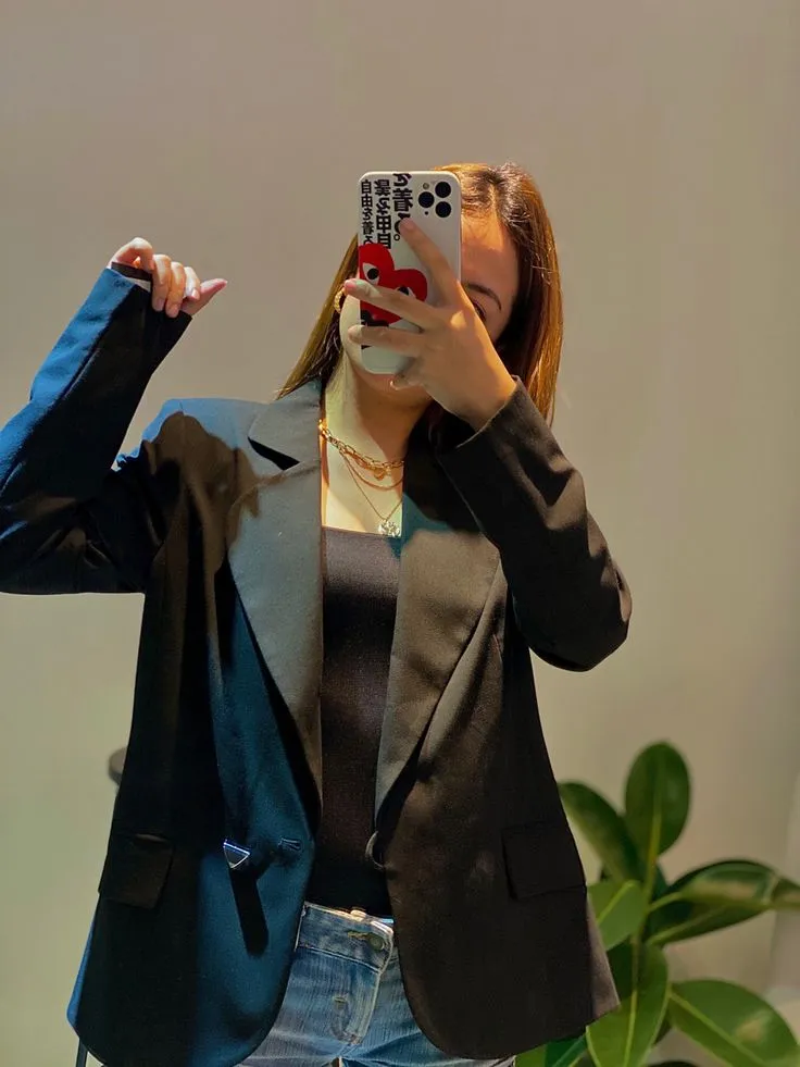 One Blazer, Thirty Comments: The Month My Followers Became My Stylists